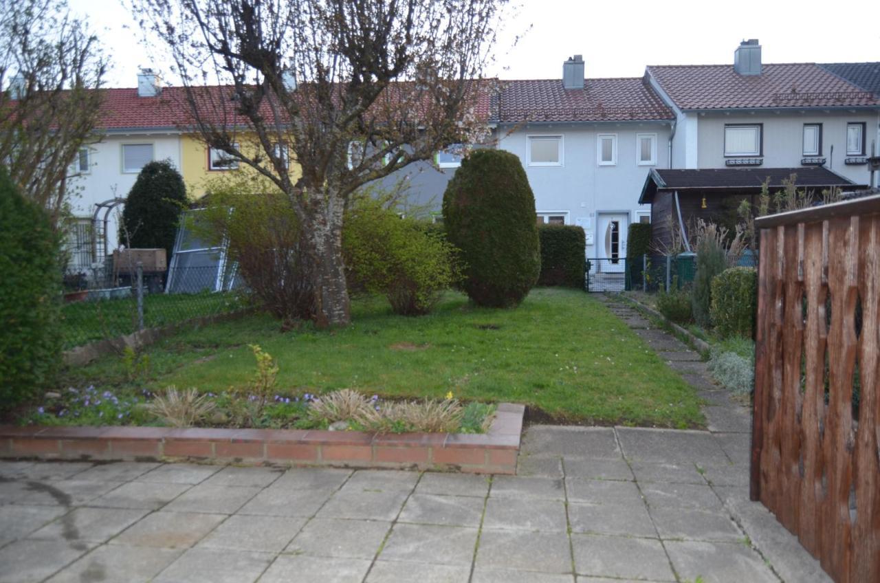 Villa Cozy House With Garden Kaufbeuren Esterno foto